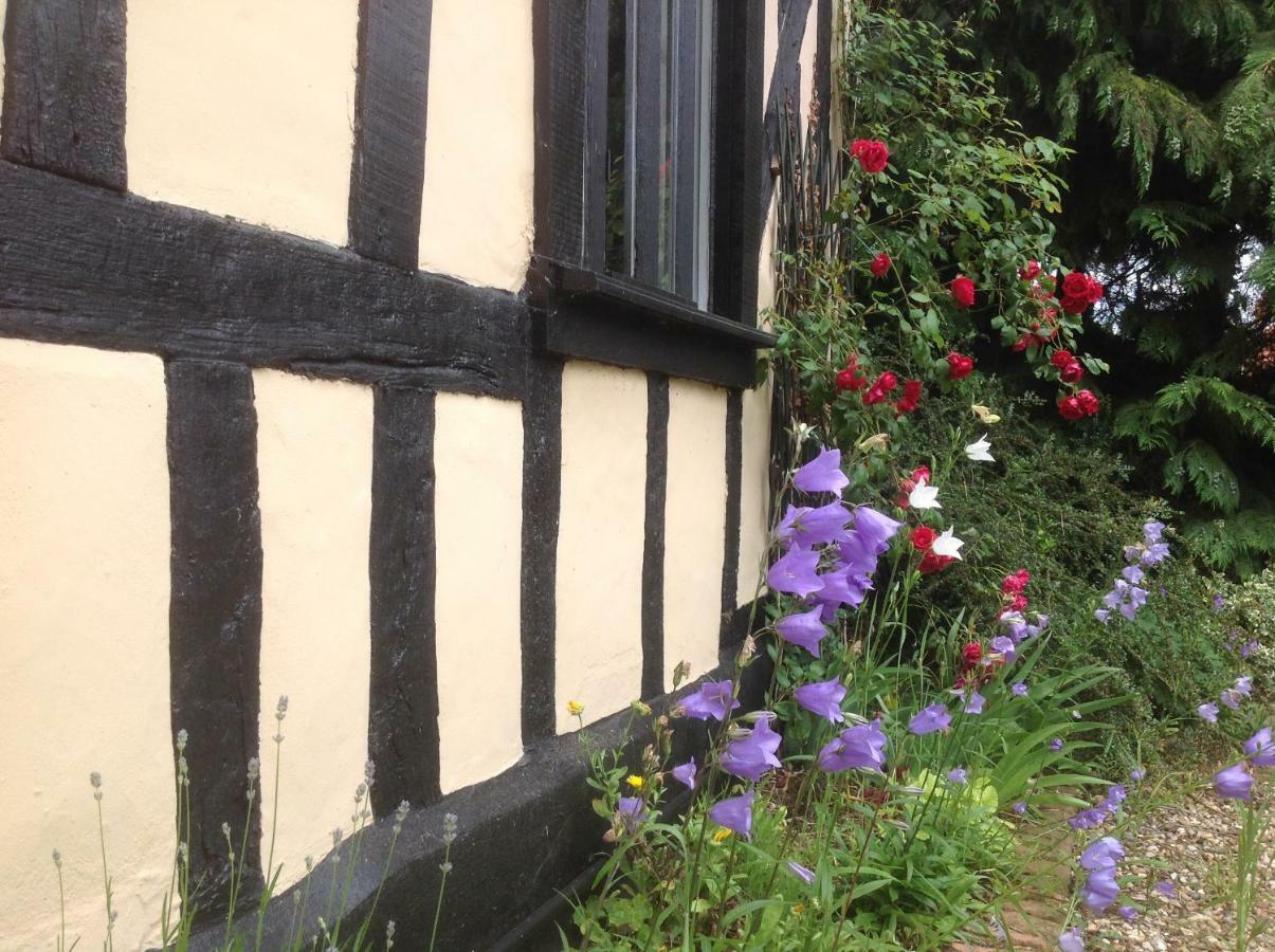 Bed & Breakfast The Greyhound - Historic Former Glemsford